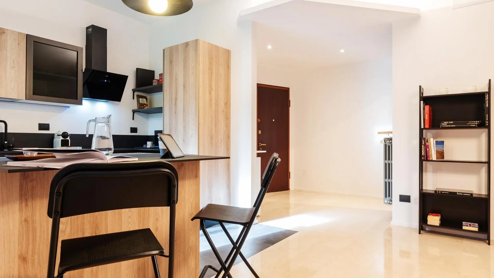 Apartment Frassini Flexyrent Apt. Aircon Milan